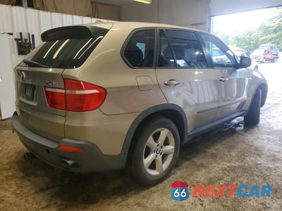 Trzecie zdjęcie samochodu z tyłu: 2010 BMW X5 XDRIVE30I VIN:5UXFE4C51AL383441 - miniatura