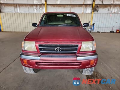 Piąte zdjęcie samochodu w środku: 1998 TOYOTA TACOMA V6 VIN:4TAWN72N6WZ061060 - miniatura