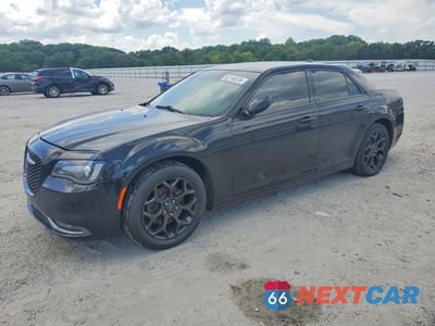 2019 CHRYSLER 300 S 2C3CCAGG0KH586134 - główne zdjęcie licytacji z USA - miniatura