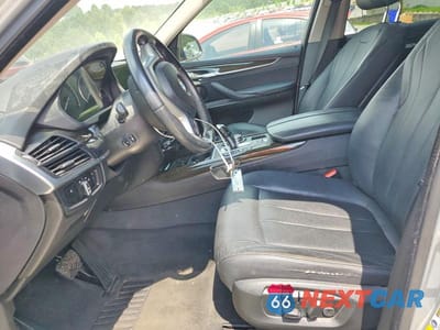 Zdjęcie 7 z 13 samochodu: 2015 BMW X5 XDRIVE35I VIN:5UXKR0C58F0P06968 - miniatura