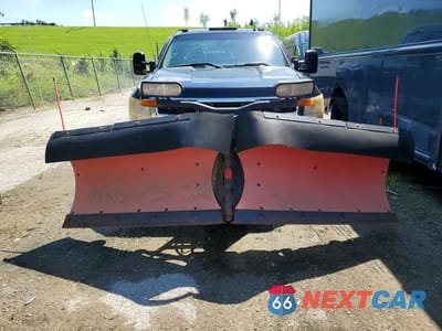 Piąte zdjęcie samochodu w środku: 2007 CHEVROLET SILVERADO K3500 VIN:1GCJK33647F554455 - miniatura