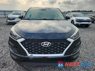 Piąte zdjęcie samochodu w środku: 2020 HYUNDAI TUCSON SE VIN:KM8J23A49LU265932 - miniatura