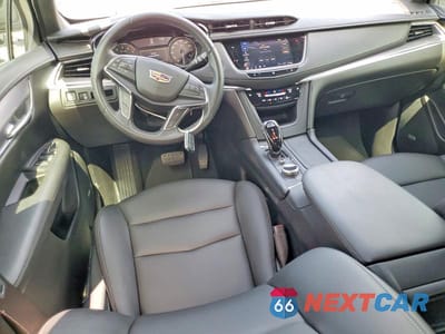 Zdjęcie 8 z 13 samochodu: 2021 CADILLAC XT5 LUXURY VIN:1GYKNAR48MZ125555 - miniatura