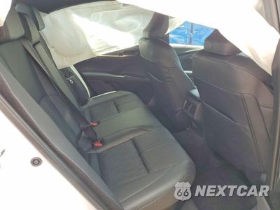 Zdjęcie 10 z 12 samochodu: 2026 TOYOTA CAMRY XSE VIN:4T1DBADK9TU562856 - miniatura