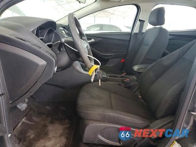 Zdjęcie 7 z 12 samochodu: 2018 FORD FOCUS SEL VIN:1FADP3H25JL256127 - miniatura