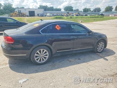 Trzecie zdjęcie samochodu z tyłu: 2012 VOLKSWAGEN PASSAT SEL VIN:1VWCH7A36CC036993 - miniatura
