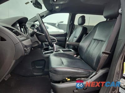 Zdjęcie 7 z 13 samochodu: 2017 DODGE GRAND CARAVAN GT VIN:2C4RDGEG7HR765184 - miniatura