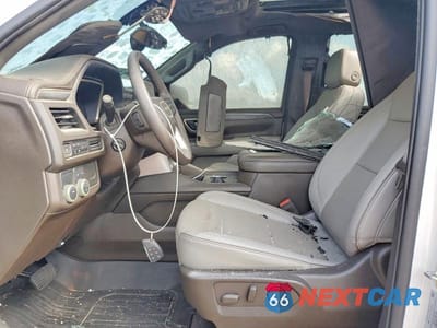 Zdjęcie 7 z 12 samochodu: 2022 GMC YUKON SLT VIN:1GKS1BKD1NR285431 - miniatura