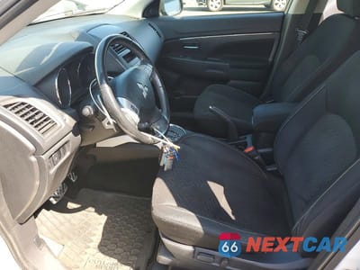 Zdjęcie 7 z 12 samochodu: 2013 MITSUBISHI OUTLANDER SPORT LE VIN:4A4AR5AU2DE017022 - miniatura