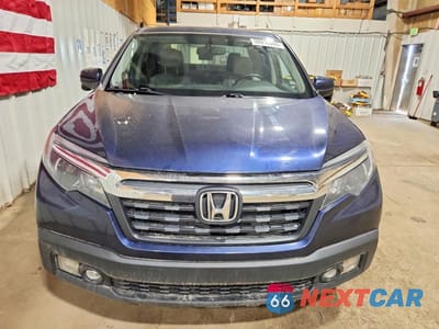 Piąte zdjęcie samochodu w środku: 2017 HONDA RIDGELINE RTL VIN:5FPYK3F67HB011690 - miniatura