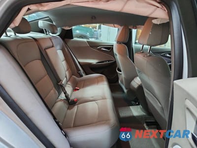 Zdjęcie 10 z 12 samochodu: 2017 CHEVROLET MALIBU LS VIN:1G1ZB5ST5HF287844 - miniatura