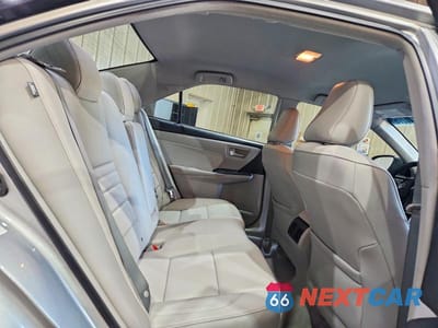 Zdjęcie 10 z 12 samochodu: 2015 TOYOTA CAMRY XLE VIN:4T4BF1FK5FR465608 - miniatura