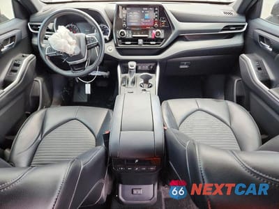 Zdjęcie 8 z 13 samochodu: 2022 TOYOTA HIGHLANDER XSE VIN:5TDLZRAH7NS109488 - miniatura
