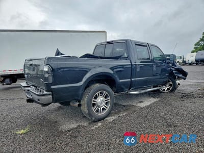 Trzecie zdjęcie samochodu z tyłu: 2005 FORD F350 SRW SUPER DUTY VIN:1FTWW31P45EB38897 - miniatura