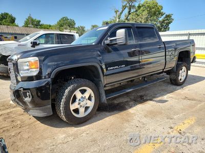 2015 GMC SIERRA K2500 DENALI 1GT120E84FF127918 - główne zdjęcie licytacji z USA - miniatura