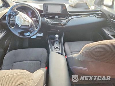 Zdjęcie 8 z 12 samochodu: 2018 TOYOTA C-HR XLE VIN:NMTKHMBX5JR000592 - miniatura