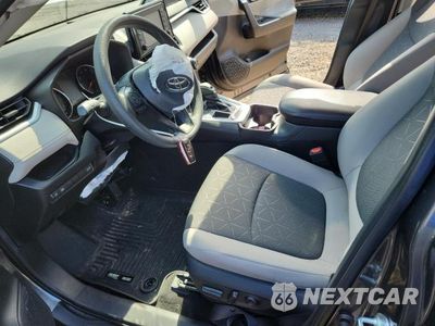 Zdjęcie 7 z 13 samochodu: 2021 TOYOTA RAV4 XLE VIN:2T3W1RFV5MC123729 - miniatura