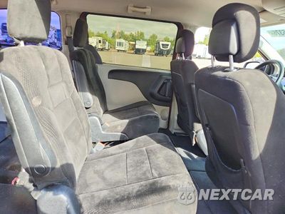 Zdjęcie 10 z 12 samochodu: 2012 DODGE GRAND CARAVAN SE VIN:2C4RDGBG9CR259918 - miniatura