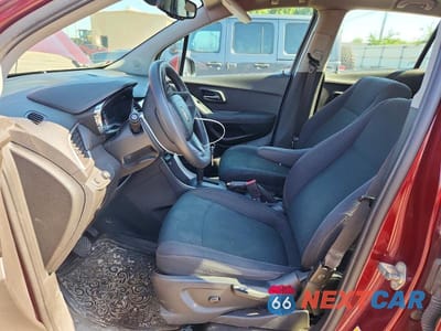 Zdjęcie 7 z 13 samochodu: 2017 CHEVROLET TRAX LS VIN:3GNCJKSB2HL193763 - miniatura