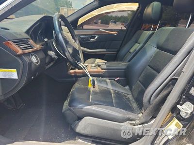 Zdjęcie 7 z 12 samochodu: 2012 MERCEDES-BENZ E 350 VIN:WDDHF5KB1CA579128 - miniatura