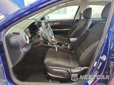 Zdjęcie 7 z 12 samochodu: 2020 KIA FORTE LXS VIN:3KPF24AD9LE173430 - miniatura