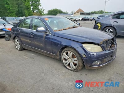 Czwarte zdjęcie samochodu z boku: 2008 MERCEDES-BENZ C 300 4MATIC VIN:WDDGF81X78F168157 - miniatura