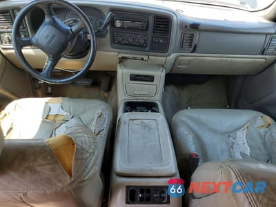 Zdjęcie 8 z 12 samochodu: 2002 GMC YUKON VIN:1GKEK13T82R239651 - miniatura