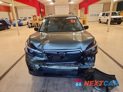 Piąte zdjęcie samochodu w środku: 2021 SUBARU FORESTER VIN:JF2SKADC3MH569141 - miniatura
