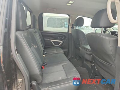 Zdjęcie 10 z 12 samochodu: 2019 NISSAN TITAN SV VIN:1N6AA1EK9KN510223 - miniatura