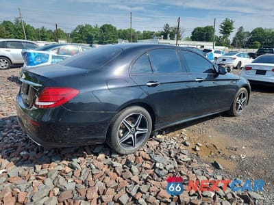 Trzecie zdjęcie samochodu z tyłu: 2018 MERCEDES-BENZ E 300 4MATIC VIN:WDDZF4KBXJA320763 - miniatura