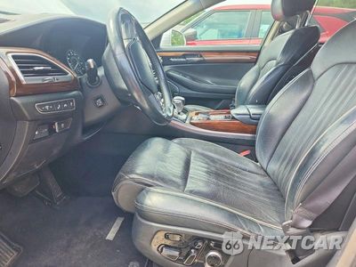 Zdjęcie 7 z 13 samochodu: 2017 GENESIS G90 PREMIUM VIN:KMHG34JAXHU027131 - miniatura