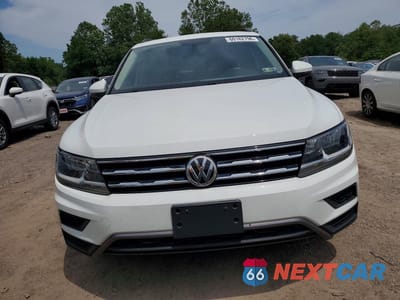 Piąte zdjęcie samochodu w środku: 2021 VOLKSWAGEN TIGUAN SE VIN:3VV2B7AX9MM083827 - miniatura