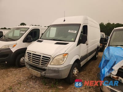2011 FREIGHTLINER SPRINTER 3500 DELIVERY VAN WDYPF0CC0B5532653 - główne zdjęcie licytacji z USA - miniatura