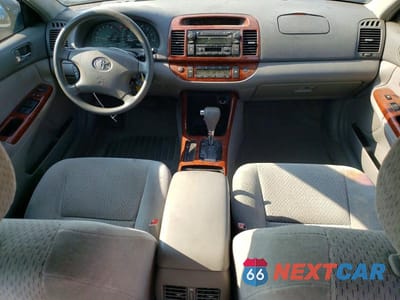 Zdjęcie 8 z 13 samochodu: 2003 TOYOTA CAMRY XLE VIN:4T1BE30K53U664865 - miniatura