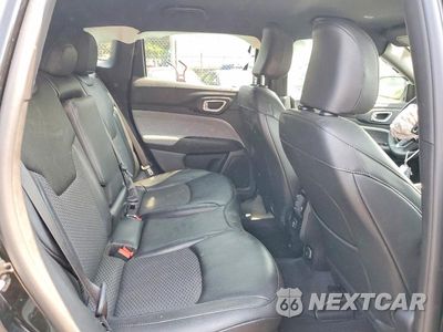 Zdjęcie 11 z 13 samochodu: 2025 JEEP COMPASS LATITUDE VIN:3C4NJDBN3ST617353 - miniatura