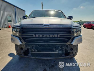 Piąte zdjęcie samochodu w środku: 2021 RAM 1500 BIG HORN/LONE STAR VIN:1C6SRFFT6MN730109 - miniatura