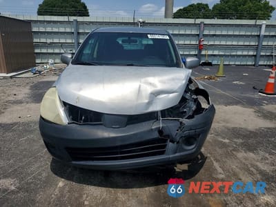 Piąte zdjęcie samochodu w środku: 2007 NISSAN VERSA 1.8 S VIN:3N1BC13E77L440827 - miniatura