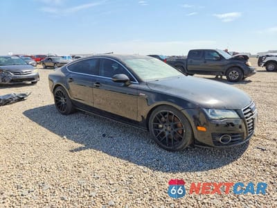 Czwarte zdjęcie samochodu z boku: 2012 AUDI A7 PREMIUM PLUS VIN:WAUYGAFC5CN173572 - miniatura