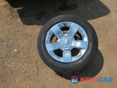 Zdjęcie 13 z 14 samochodu: 2015 CHEVROLET TAHOE K1500 LTZ VIN:1GNSKCKC5FR104040 - miniatura