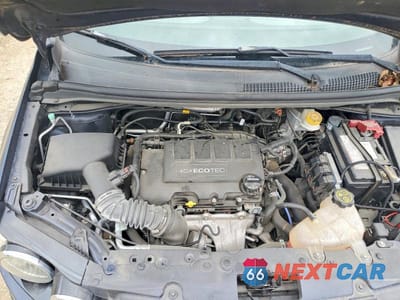 Zdjęcie 11 z 12 samochodu: 2015 CHEVROLET SONIC LT VIN:1G1JC5SB5F4198964 - miniatura