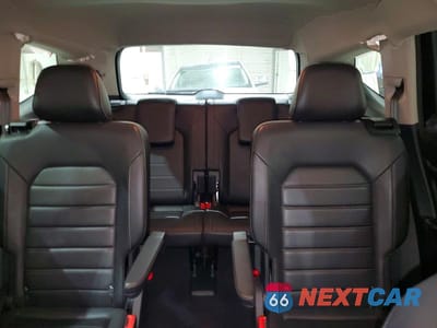 Zdjęcie 10 z 13 samochodu: 2018 VOLKSWAGEN ATLAS SEL PREMIUM VIN:1V2NR2CA7JC576355 - miniatura