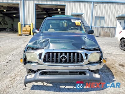 Piąte zdjęcie samochodu w środku: 2003 TOYOTA TACOMA XTRACAB VIN:5TEVL52N63Z183833 - miniatura