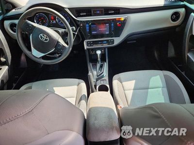 Zdjęcie 8 z 13 samochodu: 2018 TOYOTA COROLLA LE VIN:5YFBURHEXJP816626 - miniatura
