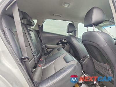 Zdjęcie 10 z 12 samochodu: 2017 KIA NIRO EX VIN:KNDCC3LC7H5036083 - miniatura