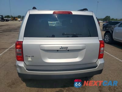 Zdjęcie 6 z 13 samochodu: 2011 JEEP PATRIOT SPORT VIN:1J4NF1GB0BD252189 - miniatura