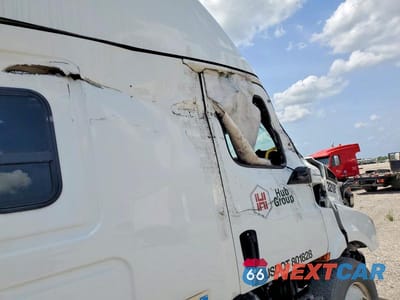 Zdjęcie 14 z 14 samochodu: 2022 FREIGHTLINER CASCADIA 116 SEMI TRUCK VIN:3AKJHPDV5NSNH9769 - miniatura