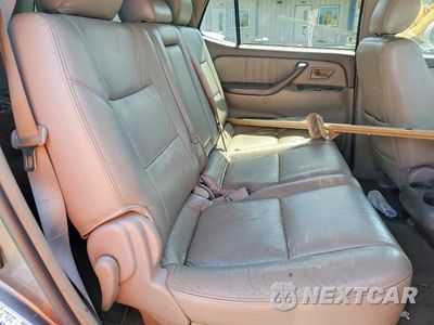 Zdjęcie 11 z 13 samochodu: 2006 TOYOTA SEQUOIA LIMITED VIN:5TDBT48A36S276795 - miniatura