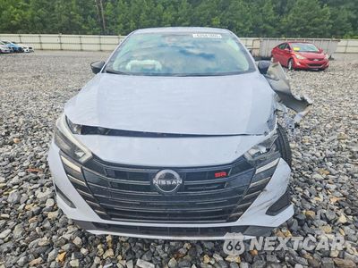 Piąte zdjęcie samochodu w środku: 2024 NISSAN VERSA SR VIN:3N1CN8FV0RL892804 - miniatura