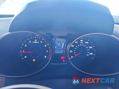 Zdjęcie 9 z 12 samochodu: 2012 HYUNDAI VELOSTER BASE VIN:KMHTC6AD5CU071387 - miniatura