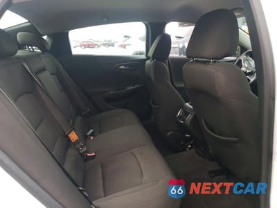 Zdjęcie 10 z 13 samochodu: 2020 CHEVROLET MALIBU LT VIN:1G1ZD5ST0LF067076 - miniatura